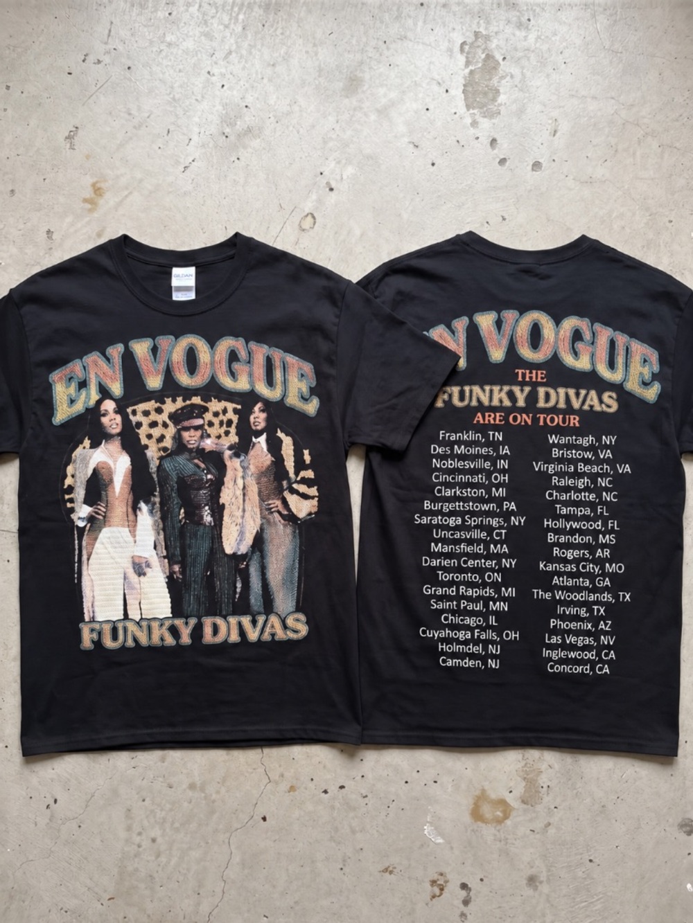 Gildan En Vogue Tribute 2-Sided Graphic T-Shirt 90s R&B Music Tee